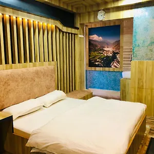 Sara's Backpackers Katmandou